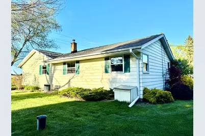 N96W19827  County Line Rd, Menomonee Falls, WI 53051 - Photo 24