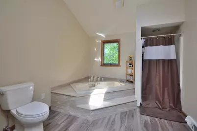 N97W16844  Chippewa Dr, Germantown, WI 53022 - Photo 18