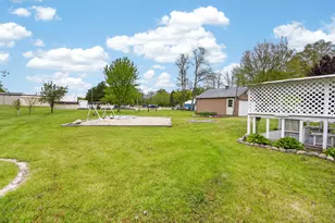 224 Howard St, Walworth, WI 53184 - Photo 6