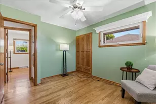 N89W15140 Jefferson Ave, Menomonee Falls, WI 53051 - Photo 16