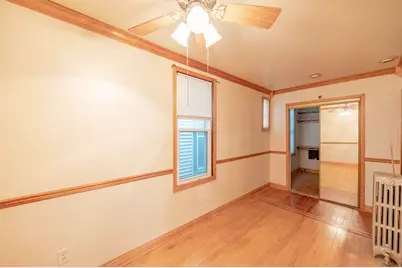 1016 E Land Pl #1018, Milwaukee, WI 53202 - Photo 6
