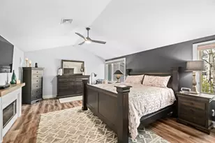 345 N Elm Grove Rd, Brookfield, WI 53005 - Photo 24
