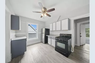 2911 N 6th St, Milwaukee, WI 53212 - Photo 16