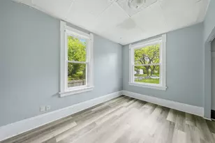 2911 N 6th St, Milwaukee, WI 53212 - Photo 24