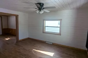 516 Albion St, Cashton, WI 54619 - Photo 16