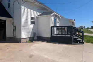516 Albion St, Cashton, WI 54619 - Photo 2