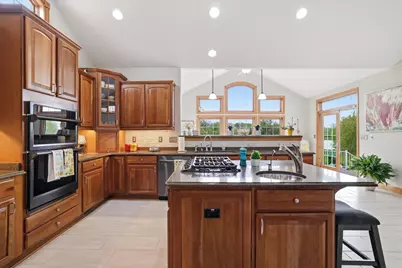 N57W34997  Pondview Ln, Oconomowoc, WI 53066 - Photo 14