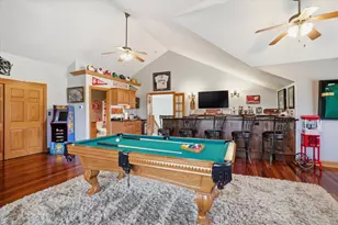 N57W34997 Pondview Ln, Oconomowoc, WI 53066 - Photo 30