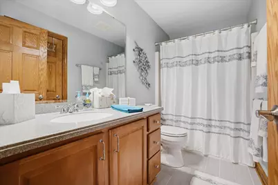 N57W34997  Pondview Ln, Oconomowoc, WI 53066 - Photo 40