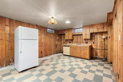 227 S Hine Ave, Waukesha, WI 53188 - Photo 30