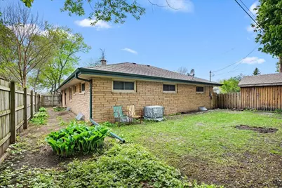 227 S Hine Ave, Waukesha, WI 53188 - Photo 2