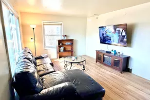 6434 N 101st St, Milwaukee, WI 53224 - Photo 6
