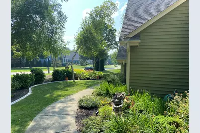 W191S6834  Bluegrass Dr, Muskego, WI 53150 - Photo 8
