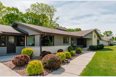 W124S6438  Hawthorne Rd, Muskego, WI 53150 - Photo 4