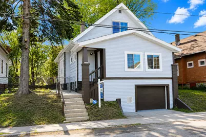 3709 N 2nd Ln, Milwaukee, WI 53212 - Photo 2