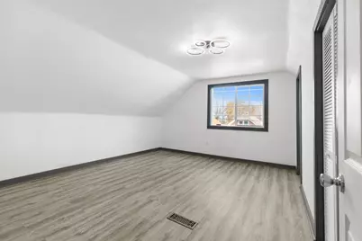 3709 N 2nd Ln, Milwaukee, WI 53212 - Photo 14