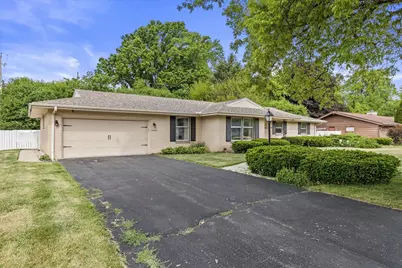 9133 N Silver Brook Ln, Brown Deer, WI 53223 - Photo 14