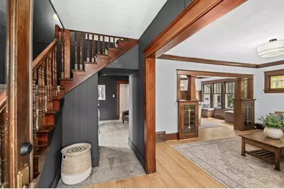 1640 N 69th St, Wauwatosa, WI 53213 - Photo 8