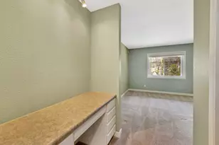 N82W13510 Fond Du Lac Ave, Menomonee Falls, WI 53051 - Photo 10