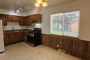5304 58th Ave, Kenosha, WI 53144 - Photo 16