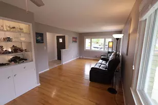 56 Illinois St, Racine, WI 53405 - Photo 16