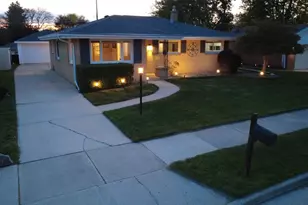 56 Illinois St, Racine, WI 53405 - Photo 2