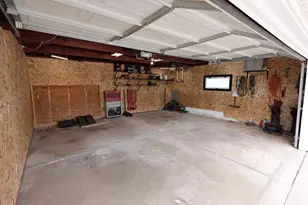 56 Illinois St, Racine, WI 53405 - Photo 10