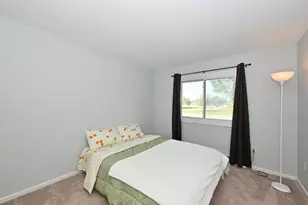 10352 W Whitnall Edge Ct, Franklin, WI 53132 - Photo 18