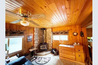 N9590  Dahleen Ln, Stephenson, WI 54114 - Photo 6