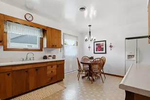 2825 S 7th St, Sheboygan, WI 53081 - Photo 4