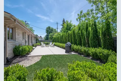 1631 N Pine St, Grafton, WI 53024 - Photo 26