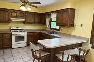 1214 Cherrywood Dr, Waukesha, WI 53188 - Photo 2
