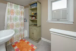 5074 N Hollywood Ave, Whitefish Bay, WI 53217 - Photo 32