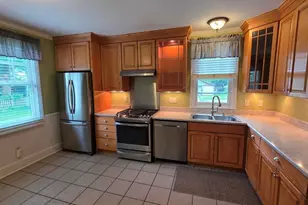 19 Eastman St, Plymouth, WI 53073 - Photo 4