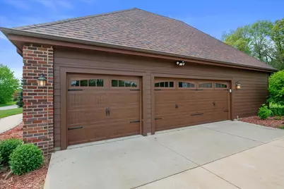 4385 S Sommerset Dr, New Berlin, WI 53151 - Photo 44