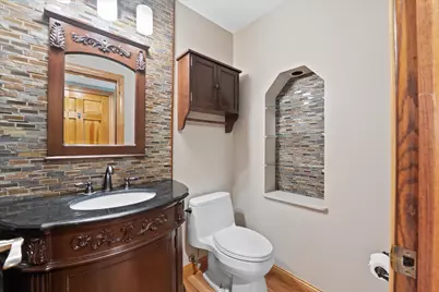 4385 S Sommerset Dr, New Berlin, WI 53151 - Photo 24