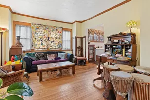 1701 E Lafayette Pl, Milwaukee, WI 53202 - Photo 8