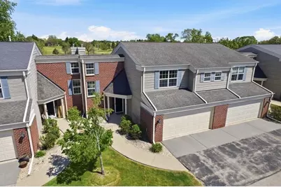 N16W26512  Golf View Ln #E, Pewaukee, WI 53072 - Photo 30