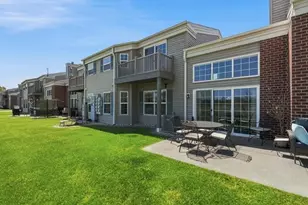 N16W26512 Golf View Ln, Pewaukee, WI 53072 - Photo 24