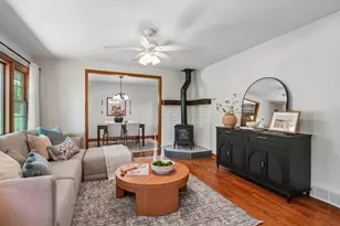 N50W17803 Greenview Ave, Menomonee Falls, WI 53051 - Photo 8
