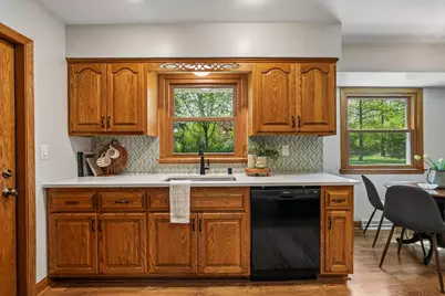 N50W17803  Greenview Ave, Menomonee Falls, WI 53051 - Photo 14