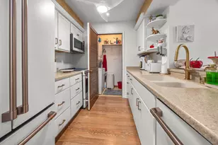 n84w15750 Ridge Rd, Menomonee Falls, WI 53051 - Photo 8