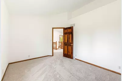 13645 W Maria Dr, New Berlin, WI 53151 - Photo 34
