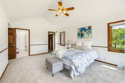 13645 W Maria Dr, New Berlin, WI 53151 - Photo 24