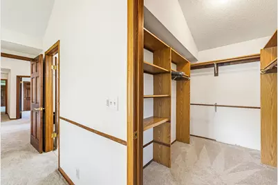 13645 W Maria Dr, New Berlin, WI 53151 - Photo 26