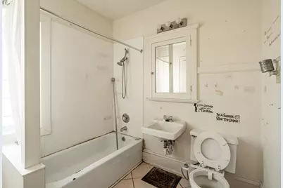 2043 N 28th St, Milwaukee, WI 53208 - Photo 20