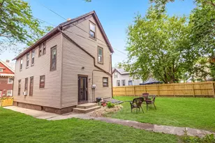 605 E Wright St, Milwaukee, WI 53212 - Photo 10