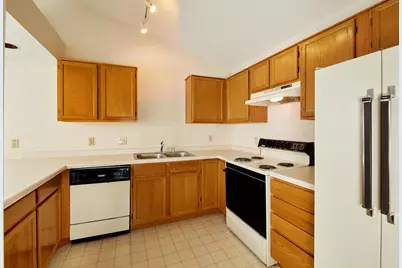 1035  Guthrie Rd #1, Waukesha, WI 53186 - Photo 10