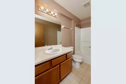 1035  Guthrie Rd #1, Waukesha, WI 53186 - Photo 16