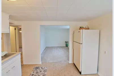 2807  Washington Rd #Lower Unit, Kenosha, WI 53140 - Photo 6